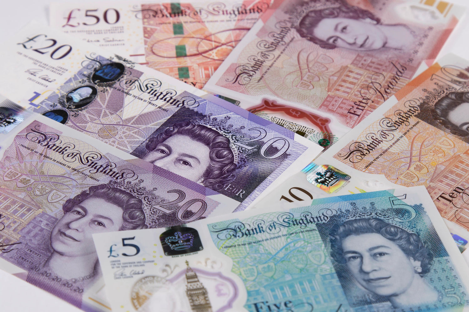 Save money with GPSBob no monthly fees 